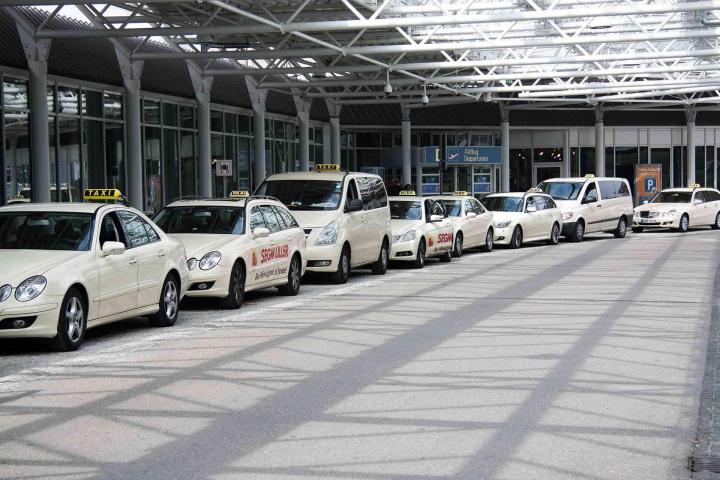 Service de taxi aéroport, Sainte-Cécile-de-Masham